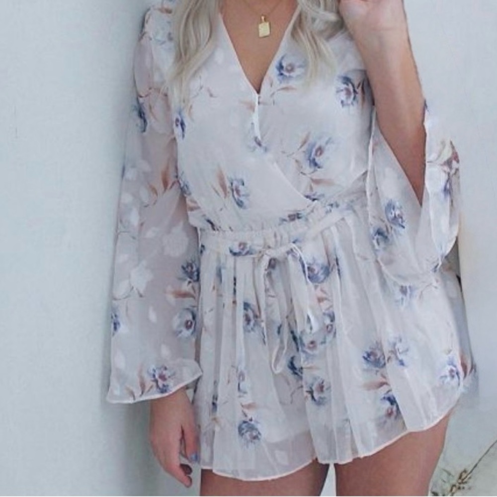 Floral Surplice Tie-Waist Romper in Light Pink